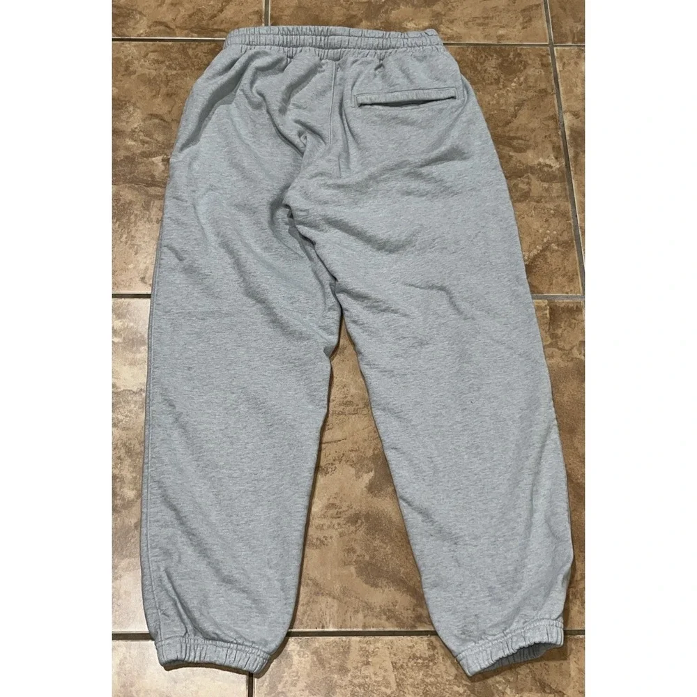 Palace Skateboards Embroidered Flower Stitch Sweatpant Gray Joggers Sz 26-31